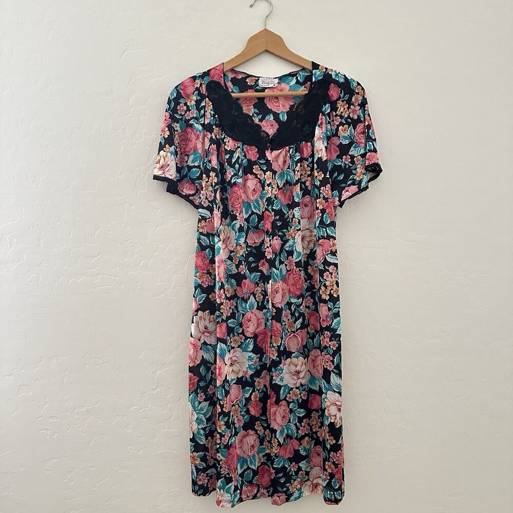 Vintage Vanity Fair Satin Floral Nightgown Robe Black Lace Pink Rose Sz M USA